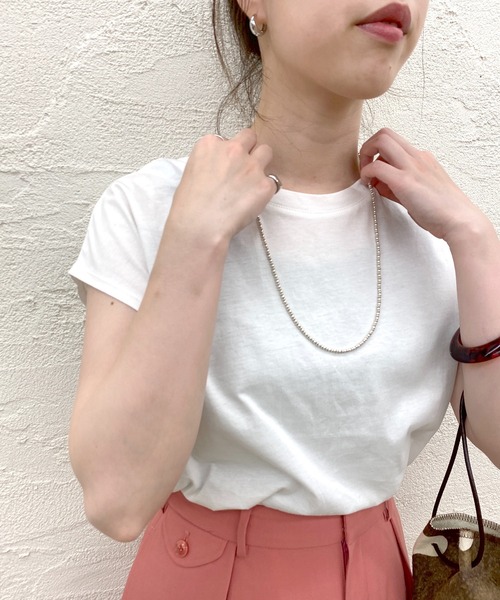 SHENERY（シーナリー）の「オーガニックコットンノースリーブ（タンクトップ・レディース・チャコールグレー/ブラック/オフホワイト/イエロー・FREE）」の6枚目の写真