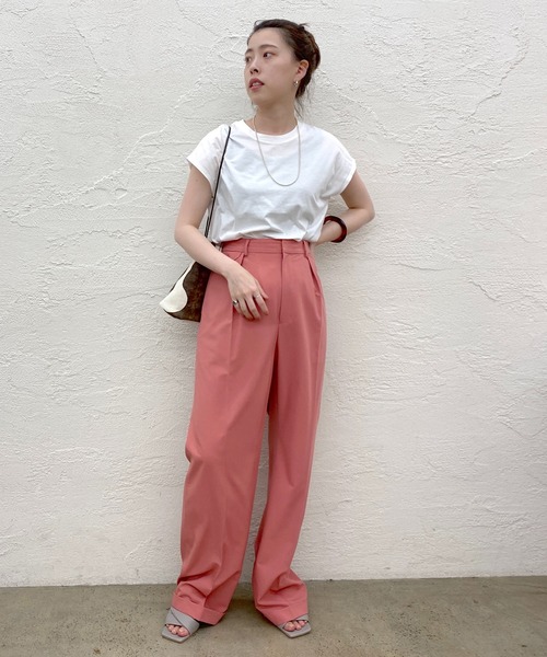 SHENERY（シーナリー）の「オーガニックコットンノースリーブ（タンクトップ・レディース・チャコールグレー/ブラック/オフホワイト/イエロー・FREE）」の14枚目の写真