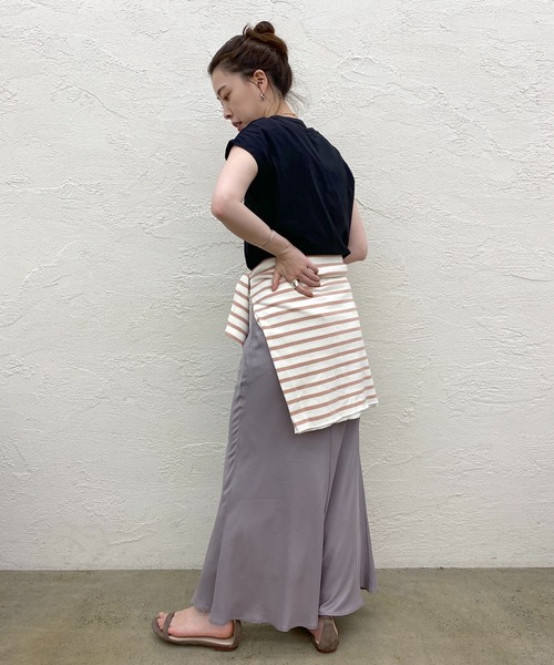 SHENERY（シーナリー）の「オーガニックコットンノースリーブ（タンクトップ・レディース・チャコールグレー/ブラック/オフホワイト/イエロー・FREE）」の22枚目の写真