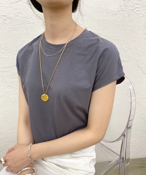 SHENERY（シーナリー）の「オーガニックコットンノースリーブ（タンクトップ・レディース・チャコールグレー/ブラック/オフホワイト/イエロー・FREE）」の11枚目の写真