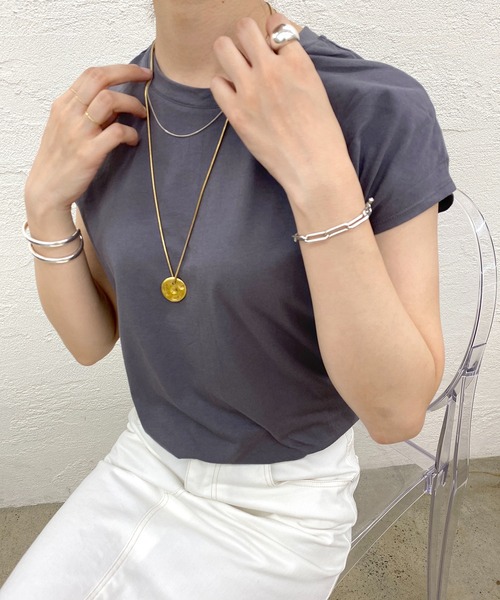 SHENERY（シーナリー）の「オーガニックコットンノースリーブ（タンクトップ・レディース・チャコールグレー/ブラック/オフホワイト/イエロー・FREE）」の12枚目の写真