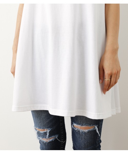 RODEO CROWNS WIDE BOWL（ロデオクラウンズワイドボウル）の「ビッグロゴタンクワンピース（ワンピース・レディース・ホワイト/ブラック/ベージュ・FREE）」の11枚目の写真