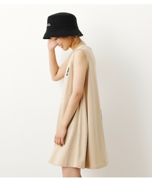 RODEO CROWNS WIDE BOWL（ロデオクラウンズワイドボウル）の「ビッグロゴタンクワンピース（ワンピース・レディース・ホワイト/ブラック/ベージュ・FREE）」の21枚目の写真