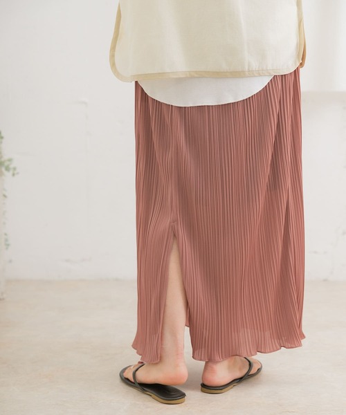ITEMS URBANRESEARCH（アイテムズ アーバンリサーチ）の「プリーツタイトスカート（スカート・レディース・ピンクベージュ/ブラック/ベージュ・FREE）」の5枚目の写真