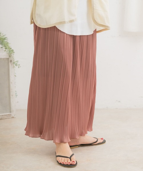 ITEMS URBANRESEARCH（アイテムズ アーバンリサーチ）の「プリーツタイトスカート（スカート・レディース・ピンクベージュ/ブラック/ベージュ・FREE）」の6枚目の写真