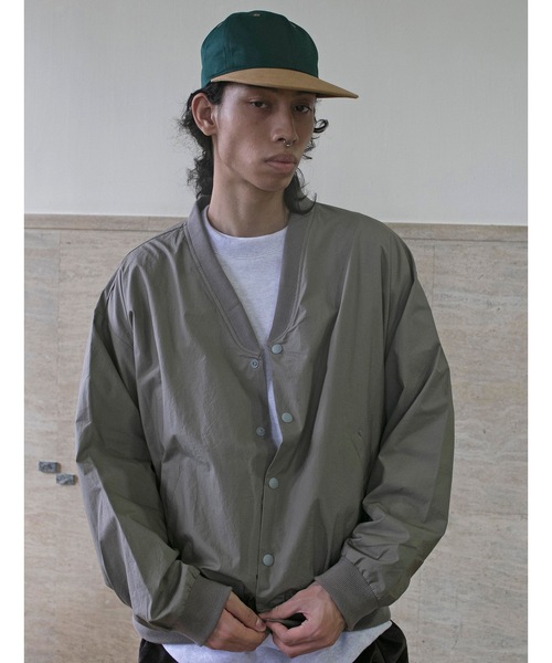 wonderland(ワンダーランド)の「SHIRTS CARDIGAN(カーディガン/ボレロ・メンズ・ブルー系/ライトカーキ・0/1/2)」の2枚目の写真