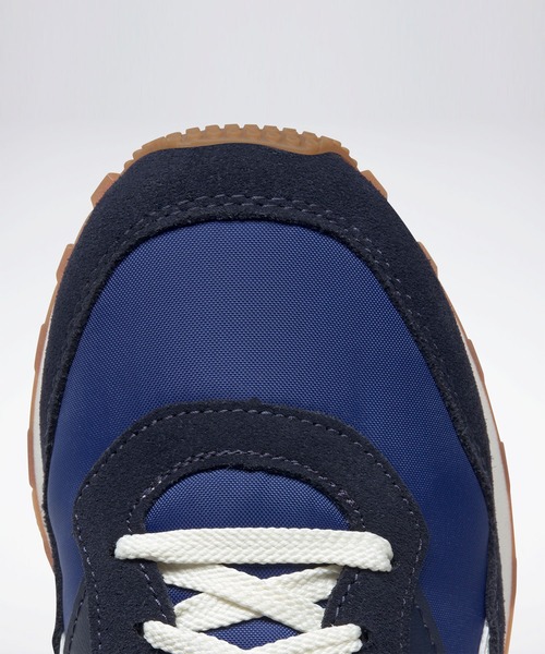 Reebok(リーボック)の「AZ II / AZ II Shoes(スニーカー・メンズ・ブルー系その他/イエロー系その他/コバルトブルー・28.5cm/23.0cm/25.5cm/27.0cm/24.5cm/26.0cm/26.5cm/28.0cm/23.5cm/25.0cm/24.0cm/27.5cm/29.0cm)」の14枚目の写真