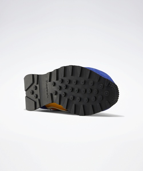 Reebok(リーボック)の「AZ II / AZ II Shoes(スニーカー・メンズ・ブルー系その他/イエロー系その他/コバルトブルー・28.5cm/23.0cm/25.5cm/27.0cm/24.5cm/26.0cm/26.5cm/28.0cm/23.5cm/25.0cm/24.0cm/27.5cm/29.0cm)」の21枚目の写真