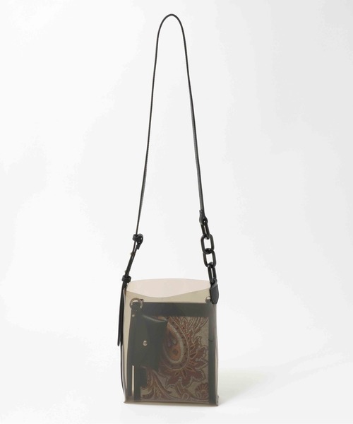 Jines（ジネス）の「【Kiara】3セット付属ポーチ付きPVCクリアバッグ（ショルダーバッグ・レディース・ブラック・FREE）」の2枚目の写真