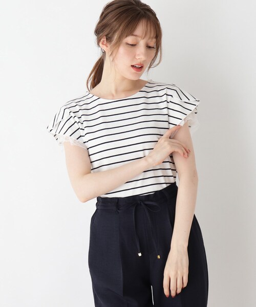 DRESKIP（ドレスキップ）の「◆重ねレ－ス袖Tシャツ（Tシャツ/カットソー・レディース・ブラック/ライトパープル/ベージュ系その他6/ブラック系2・02/03/04）」の3枚目の写真