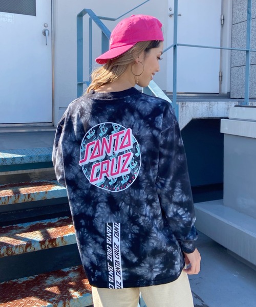 SANTA CRUZ(サンタクルーズ)の「【ムラサキスポーツ別注】SANTACRUZ/サンタクルーズ ビッグシルエット ラインテープ柄バックプリントロンT 502213432(Tシャツ/カットソー・レディース・ホワイト/ブラック/イエロー/ブラック系その他・M/L)」の3枚目の写真