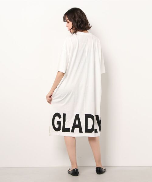 SILVER BULLET(シルバーバレット)の「『BANANA TRIP/バナナトリップ』ACCEPT ポケット付きTシャツワンピース【b】(ワンピース・レディース・カーキ/ホワイト/ブラック・M/L)」の4枚目の写真