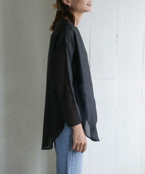 audrey and john wad（オードリーアンドジョンワッド）の「Audrey and John Wad　Long Pullover Blouse（シャツ/ブラウス・レディース・ホワイト/ブラック・FREE）」の6枚目の写真