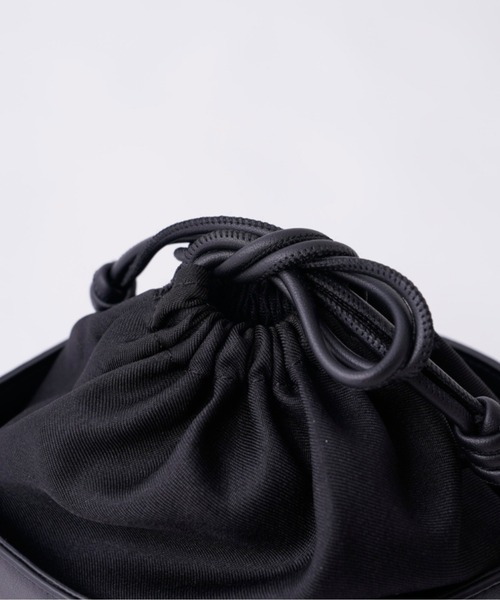 Actually（アクチュアリー）の「バケツ型 軽量 ショルダー（ショルダーバッグ・レディース・ブラック・フリー）」の17枚目の写真