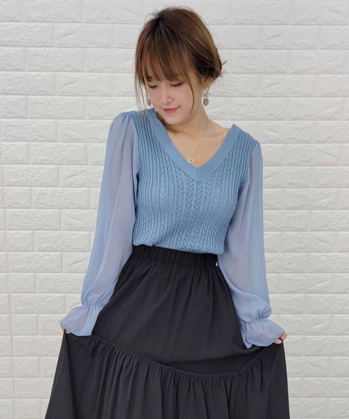 Lace Ladies(レースレディース)の「Vネック ボリュームスリーブ ニットシャツ(シャツ/ブラウス・レディース・ブルー/ホワイト/ブラック・FREE)」の22枚目の写真