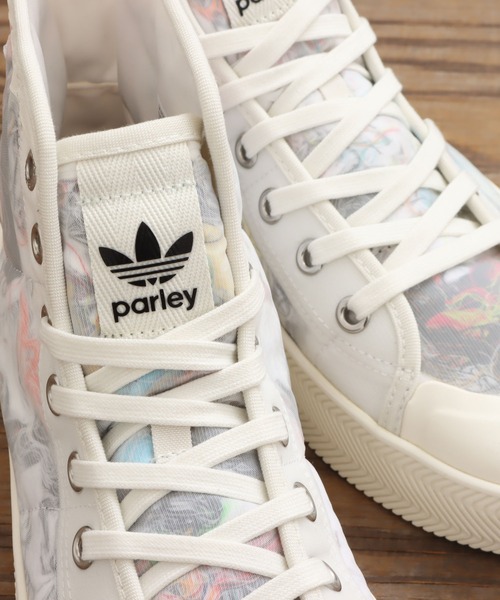 adidas(アディダス)の「adidas NIZZA PARLEY / アディダス ニッツア パーレー(スニーカー・レディース・ホワイト・23.5cm/24.5cm/26.5cm/27.5cm/28.5cm/24.0cm/25.0cm/26.0cm/27.0cm/28.0cm/23.0cm)」の5枚目の写真