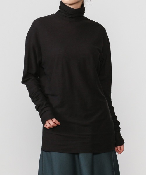 UNFIL(アンフィル)の「【unfil】メリノジャージー タートルネックTシャツ WOMEN(ニット/セーター・レディース・チャコール/オレンジ/オフホワイト・0)」の9枚目の写真