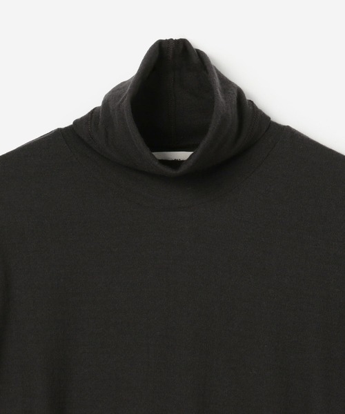 UNFIL(アンフィル)の「【unfil】メリノジャージー タートルネックTシャツ WOMEN(ニット/セーター・レディース・チャコール/オレンジ/オフホワイト・0)」の14枚目の写真