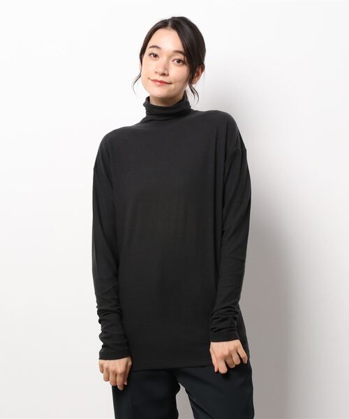 UNFIL(アンフィル)の「【unfil】メリノジャージー タートルネックTシャツ WOMEN(ニット/セーター・レディース・チャコール/オレンジ/オフホワイト・0)」の20枚目の写真