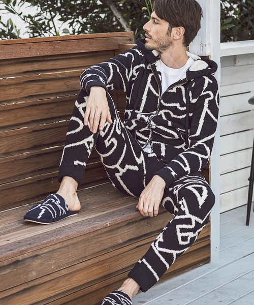 セール】1PIU1UGUALE3 RELAX(ウノピゥウノウグァーレトレ)ビッグロゴ総