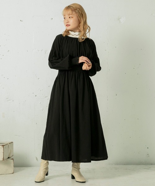 mikke（ミッケ）の「3WAYリボンウエストシャーリングボリュームスリーブワンピース（ワンピース・レディース・ブラック/ベージュ/ブラウン・FREE）」の20枚目の写真