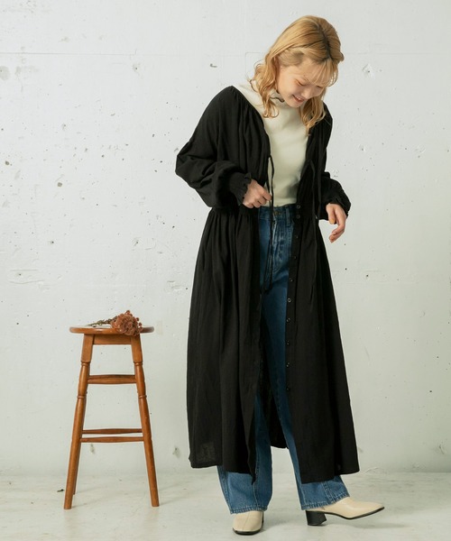 mikke（ミッケ）の「3WAYリボンウエストシャーリングボリュームスリーブワンピース（ワンピース・レディース・ブラック/ベージュ/ブラウン・FREE）」の7枚目の写真