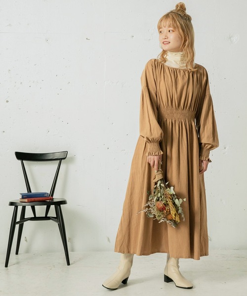 mikke（ミッケ）の「3WAYリボンウエストシャーリングボリュームスリーブワンピース（ワンピース・レディース・ブラック/ベージュ/ブラウン・FREE）」の15枚目の写真