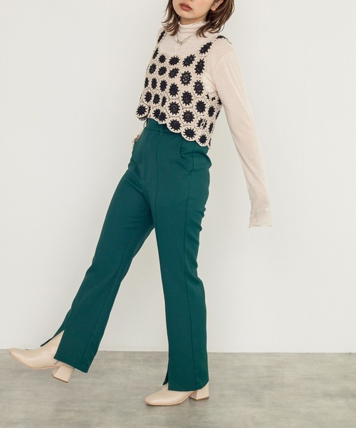 w closet(ダブルクローゼット)の「モチーフベスト+シアータートルプルオーバーSET(ニット/セーター・レディース・キナリ/ブラック・FREE)」の6枚目の写真