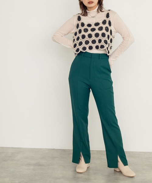 w closet(ダブルクローゼット)の「モチーフベスト+シアータートルプルオーバーSET(ニット/セーター・レディース・キナリ/ブラック・FREE)」の8枚目の写真