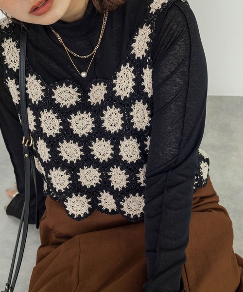 w closet(ダブルクローゼット)の「モチーフベスト+シアータートルプルオーバーSET(ニット/セーター・レディース・キナリ/ブラック・FREE)」の20枚目の写真