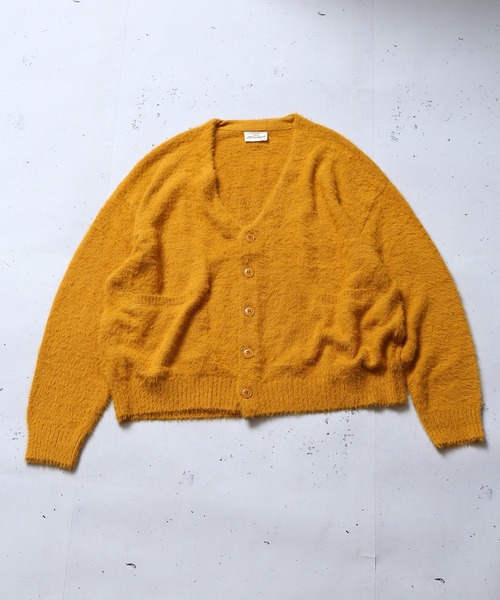 SPINNS（スピンズ）の「【ゆったりシルエット】ドロップショルダーシャギーニット ルーズカーディガン（カーディガン/ボレロ・メンズ・ブラック/イエロー/ダークグリーン/チャコール/レッド/ロイヤルブルー/サックスブルー/グリーン/ブラウン・ONESIZE）」の11枚目の写真