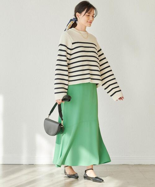 green label relaxing（グリーンレーベルリラクシング）の「フォルム スリーブ クロップド プルオーバー ニット ボーダー（ニット/セーター・レディース・ネイビー/オフホワイト/ライム/その他1・FREE）」の9枚目の写真