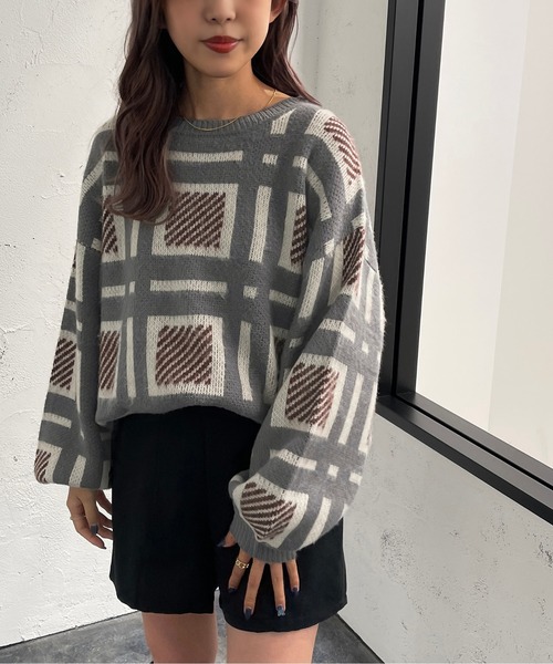 apres jour mignon(アプレジュールミニョン)の「チェック柄ニット【ZOZOTOWN限定アイテム】(ニット/セーター・レディース・ネイビー/ブラック/アイボリー・フリー/X-LARGE)」の4枚目の写真