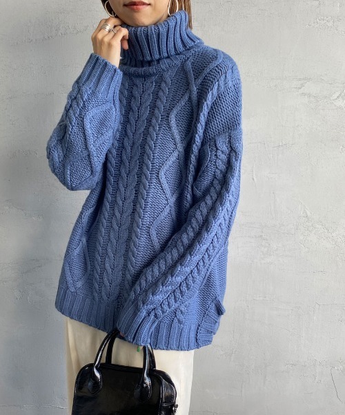 ALLUMER（アリュメール）の「[ALLUMER/アリュメール] ケーブル編み タートルネックニットプルオーバー（ニット/セーター・レディース・ブラック/サックスブルー/イエロー/アイボリー・1）」の6枚目の写真