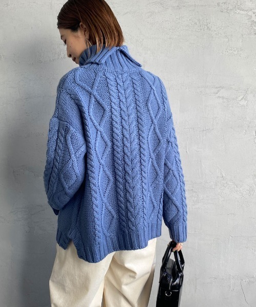 ALLUMER（アリュメール）の「[ALLUMER/アリュメール] ケーブル編み タートルネックニットプルオーバー（ニット/セーター・レディース・ブラック/サックスブルー/イエロー/アイボリー・1）」の22枚目の写真