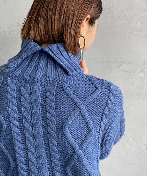 ALLUMER（アリュメール）の「[ALLUMER/アリュメール] ケーブル編み タートルネックニットプルオーバー（ニット/セーター・レディース・ブラック/サックスブルー/イエロー/アイボリー・1）」の12枚目の写真