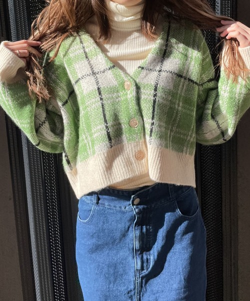 HEYUMM（ヘユム）の「HEYUMM　モヘアライクショートニットカーディガン（カーディガン/ボレロ・レディース・ホワイト系その他/ブルー系その他/ピンク系その他・ONE）」の10枚目の写真