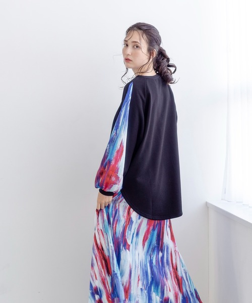 OSMOSIS（オズモーシス）の「切替スリーブプルオーバー（スウェット・レディース・ブラック/ベージュ/アイボリー・ONE SIZE）」の10枚目の写真