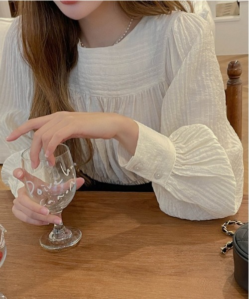 chuu（チュー）の「SONYUNARA シャーリングパフブラウス（シャツ/ブラウス・レディース・クリーム・FREE）」の7枚目の写真