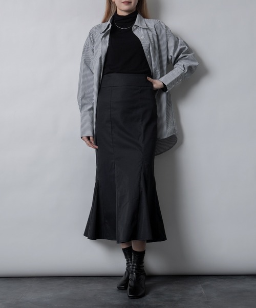 Adoon plain（アドーンプレーン）の「【インナー使いも！】スムースハイネックトップス（Tシャツ/カットソー・レディース・ホワイト/ブラック/ボルドー・FREE）」の13枚目の写真