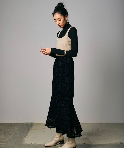 Limue（リミュ）の「オパールマーメイドスカート（スカート・レディース・ブラック/プラム・FREE）」の3枚目の写真