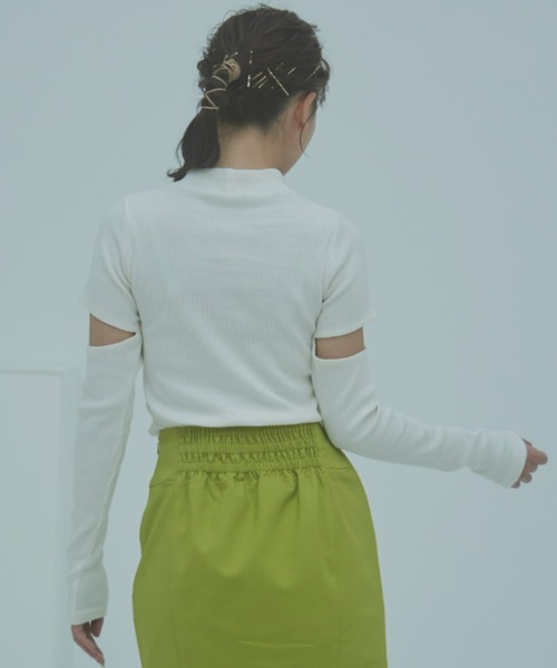 スリーブカットアウトリブトップス