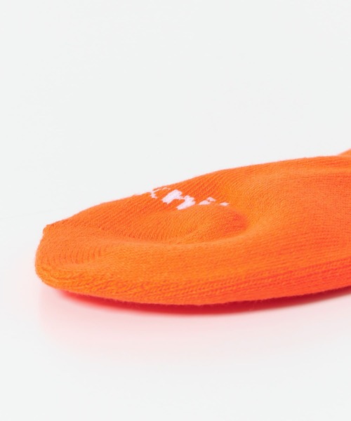 URBAN RESEARCH DOORS（アーバンリサーチドアーズ）の「HealthKnit　ヒールロゴクルー（ソックス/靴下・メンズ・オレンジ系その他/グリーン系その他・-）」の10枚目の写真