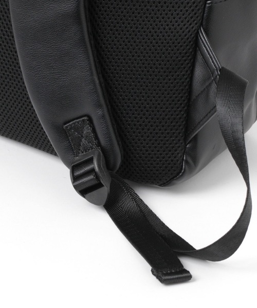 GLOBAL WORK(グローバルワーク)の「URBANCARRY バッグパック/273425(バックパック/リュック・メンズ・ブラック・FREE)」の7枚目の写真