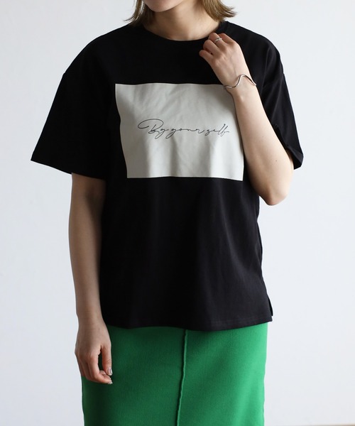 amini(アミニ)の「【2022 SS】ロゴプリントTシャツ(Tシャツ/カットソー・レディース・ホワイト/チャコールグレー/ブラック/オレンジ/グリーン/イエロー・MEDIUM)」の18枚目の写真