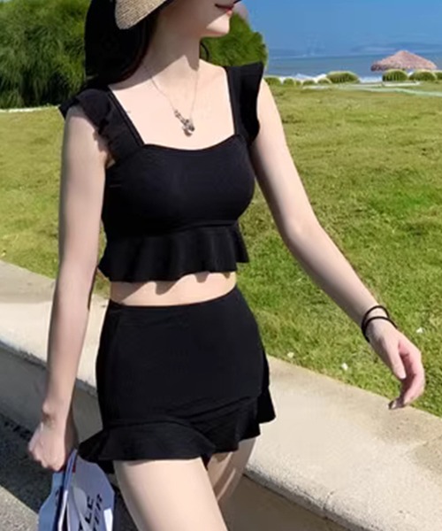 TeddyShop（テディショップ）の「【大きいサイズ有/リップル風 立体生地】レディース水着 ビスチェ風ビキニ フリルハイウエストタンキニ 上下2点セット（水着・レディース・ブラック/テラコッタ/カーキ/グレー/ブラウン/ライトベージュ/ネイビー・LL/M/L）」の12枚目の写真