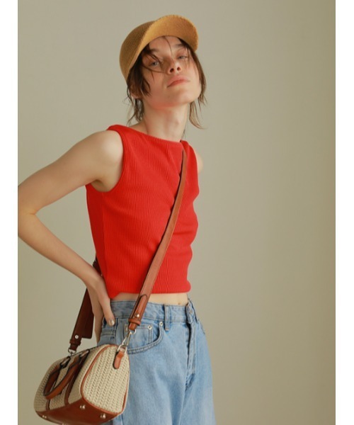 AMAIL(アマイル)の「Fashionable 2way cloth(タンクトップ・レディース・ホワイト/ブラック/レッド/グリーン・FREE)」の19枚目の写真