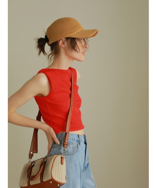 AMAIL(アマイル)の「Fashionable 2way cloth(タンクトップ・レディース・ホワイト/ブラック/レッド/グリーン・FREE)」の22枚目の写真