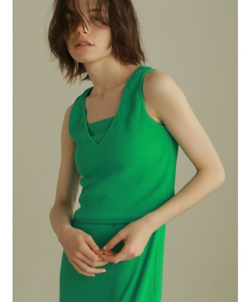 AMAIL(アマイル)の「Fashionable 2way cloth(タンクトップ・レディース・ホワイト/ブラック/レッド/グリーン・FREE)」の7枚目の写真