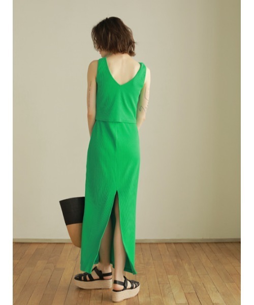 AMAIL(アマイル)の「Fashionable 2way cloth(タンクトップ・レディース・ホワイト/ブラック/レッド/グリーン・FREE)」の10枚目の写真
